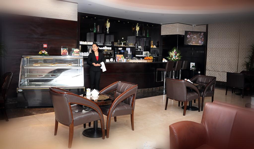 City Hotel 라스알카이마 외부 사진